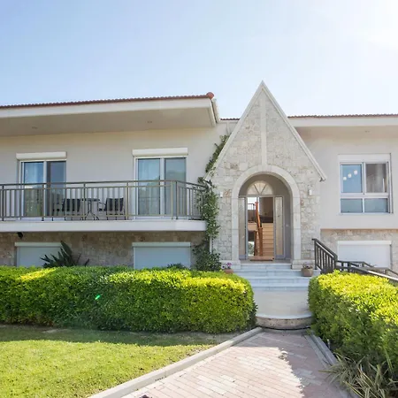 Elysian View Estate Фалираки